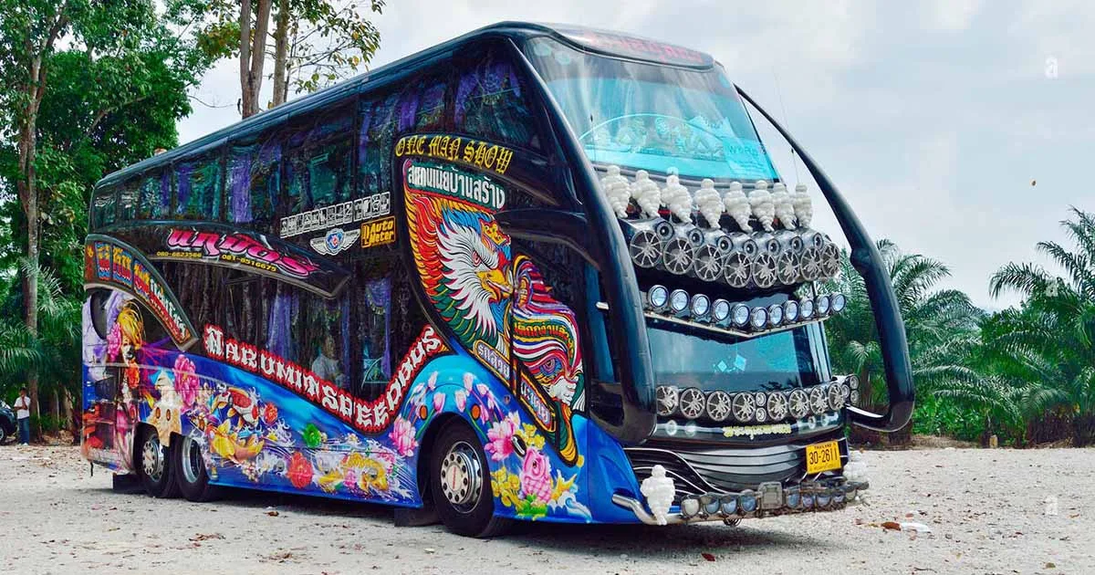 Thai bus
