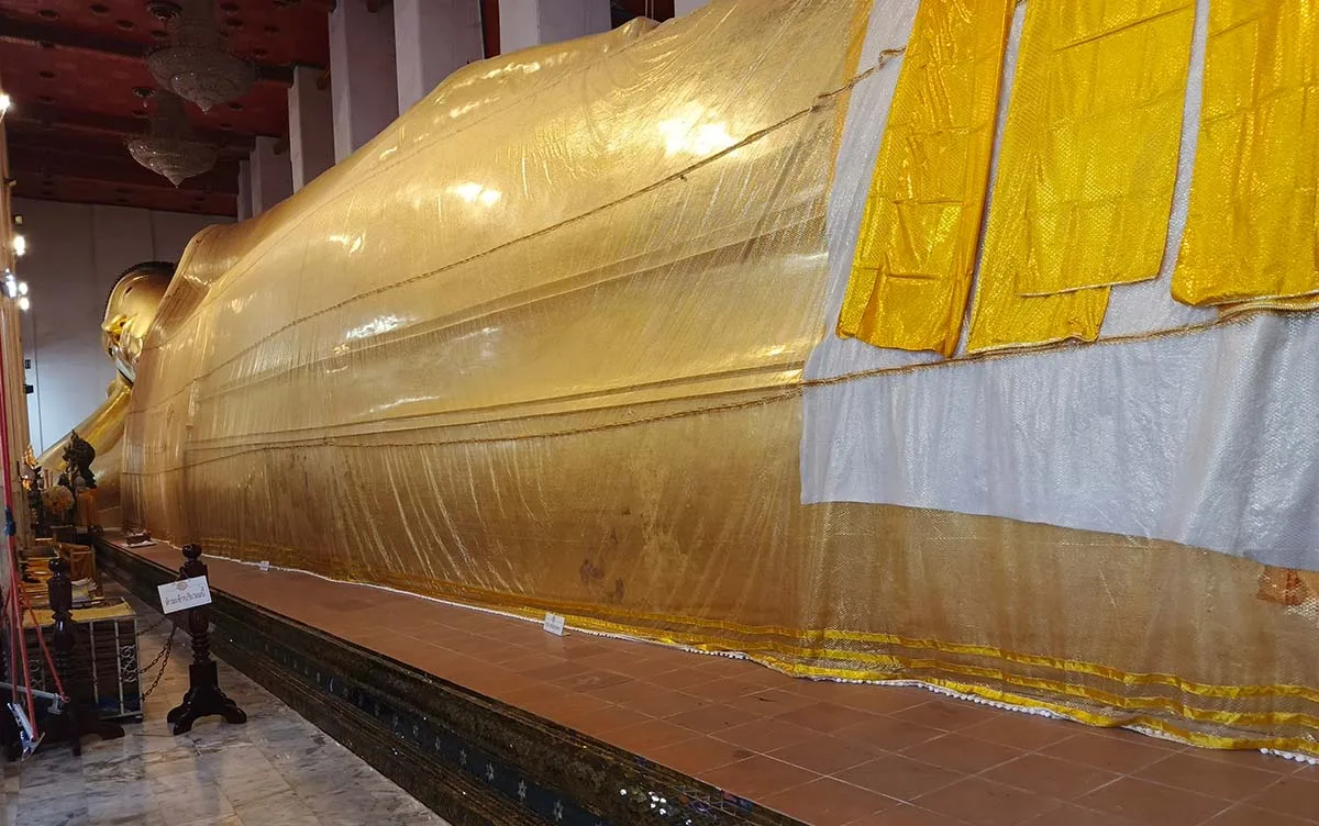 Wat Phra Non Chakkrasi Worawihan, Sing Buri, Thailand