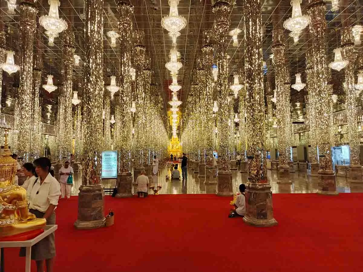 Wat Tha Sung Crystal Hall, Uthai Thani, Thailand